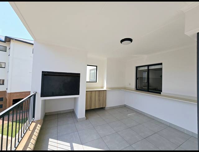 3 BEDROOM APARTMENT TO LET IN BALLITO CENTRAL